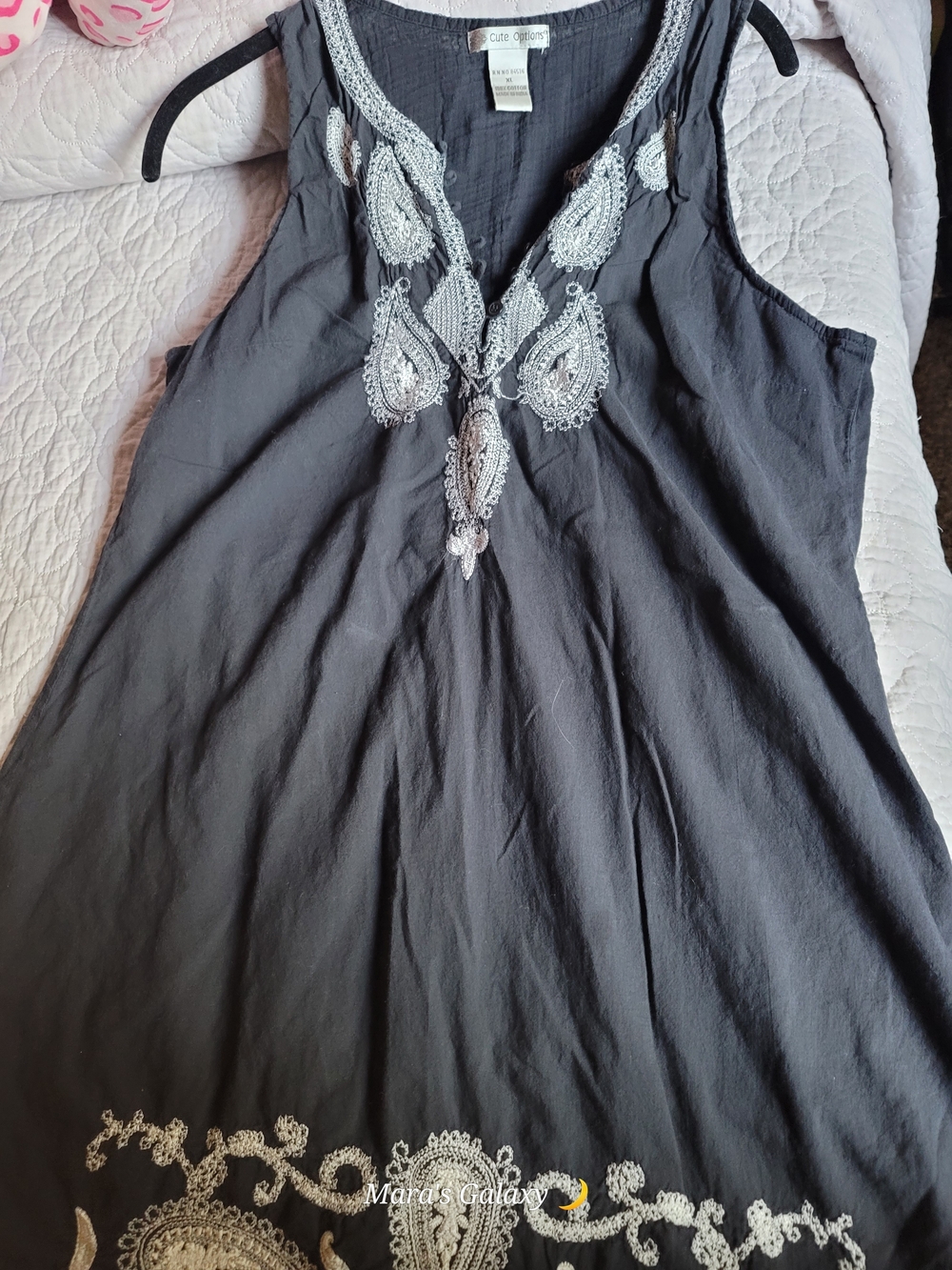 Cute Options Embroidered Black Sleeveless Dress